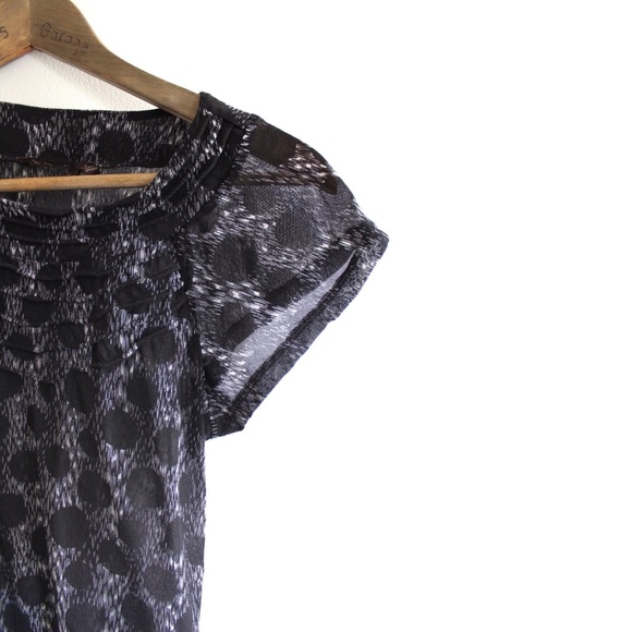 Limited Semi Sheer Dotted Top XS Preowned - Picture 3 of 7